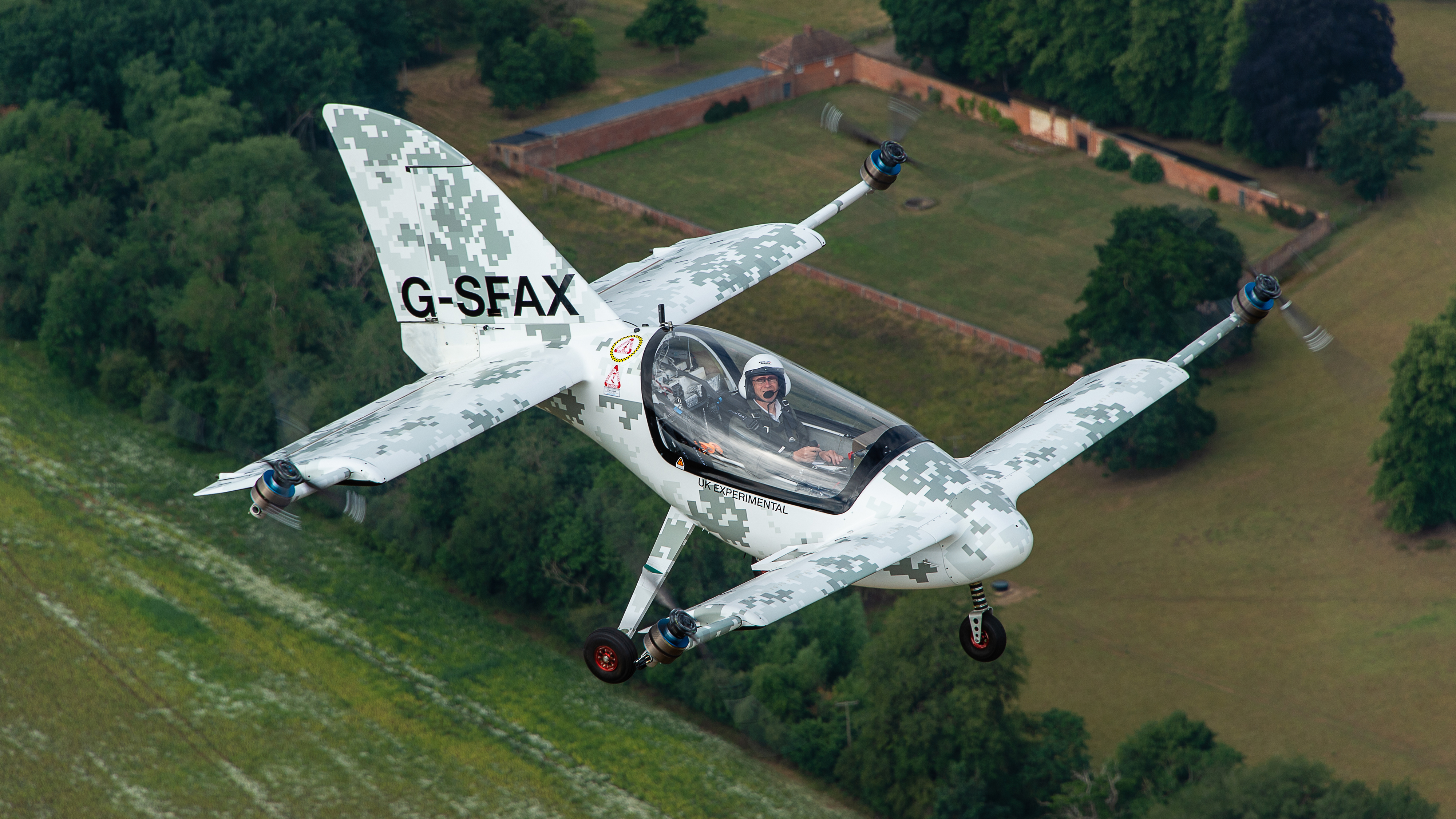 An airplane-like eVTOL?